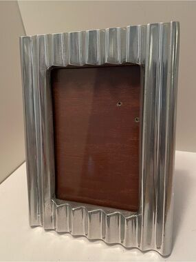 Mexican Pewter Photo Frame With Wood Easel Back Holds 3.5x5 Photo